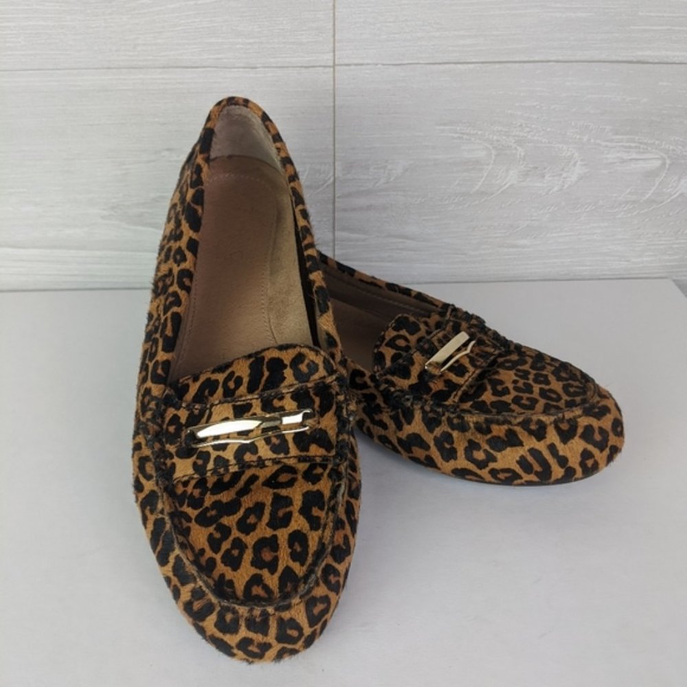 Vionic Leopard Print Ashby Loafers Flats Size 7